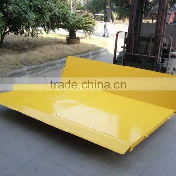 Container Access Ramps DP-650 for warehouse and factory