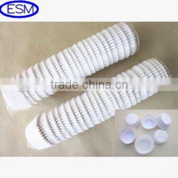 Round White and Colored Baking Paper Cake Cups
