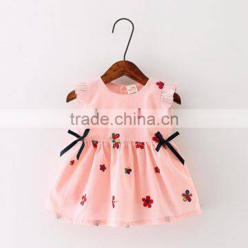 Wholesale sweet style knitted flower pattern baby dress