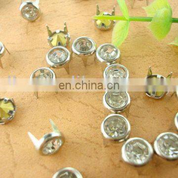 2013 fashion design diamond nailheads