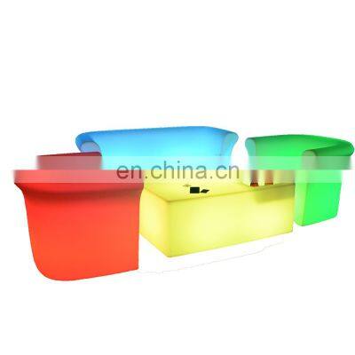 Coffee Shop Hotel Led Bar Furniture Cocktail Tables and Chairs Christmas Festival Party Light Led Bar Table Lamp