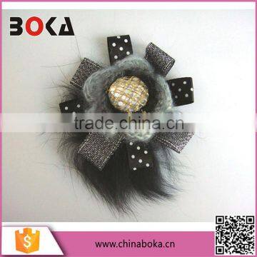 Fabric flower for garment decoration cheap rhinestone brooch