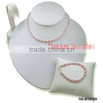 The pink color jewelry set for korean custom weddng