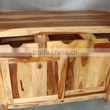 WOODEN SIDE BOARD