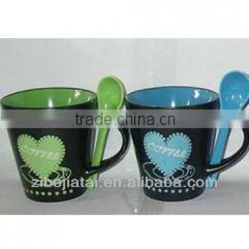 Inner Glazed Ceramic Conical Spoon Mug with Heart Decal