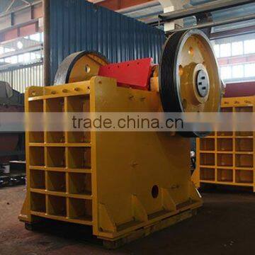 Good Quality Double-roll Crusher Jaw Crusher With 2 Years Full Sale Service