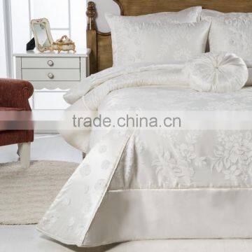 ROSY BEDSPREAD SET OF 4 PCS / BEDDING