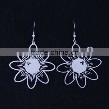 Flower Charm Earrings Made of 316L Stainless Steel