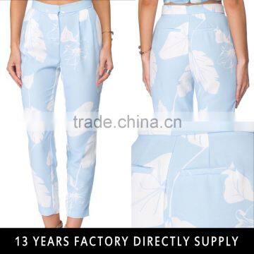 White Leaf Pattern ninth yoga Pants suit for fashion women