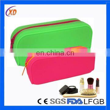 Silicone purse