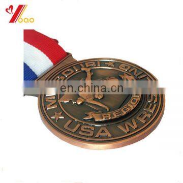 2017 new design cheap custom award metal sports medals with ribbon