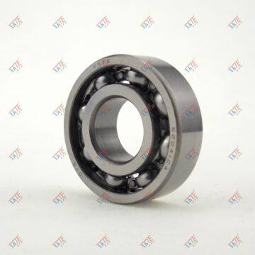 Professional Provide Rubber Conveyor Roller Bearing 6204 C3 C4