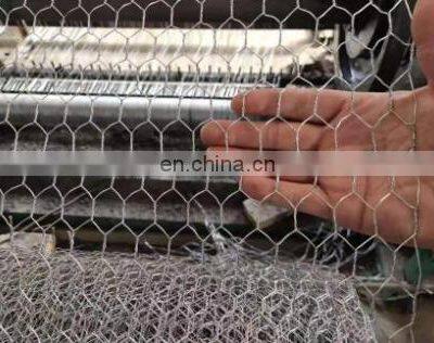 XINHAI Hexagonal Chicken Wire Mesh Netting for Animal Fence Hexagonal Wire Netting photo-4