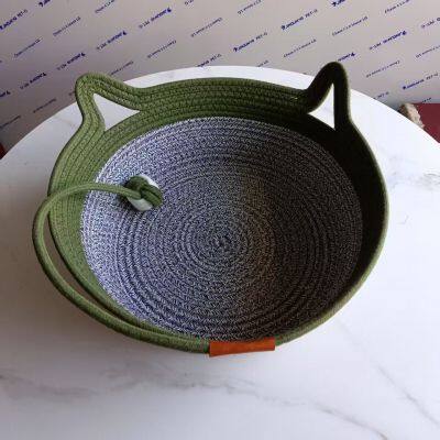 Pet Bed Dog and Cat Plush Bed Pet Sleeping Bed