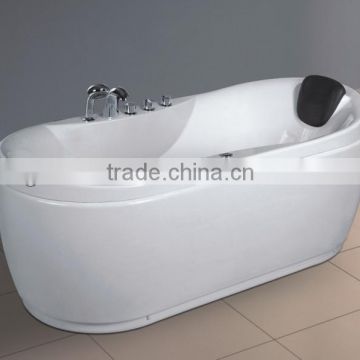 freestanding bathtub