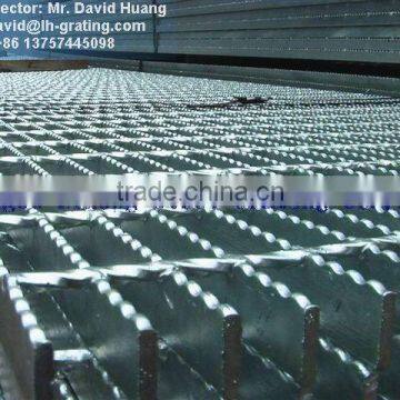 galvanized standard serrated steel bar grating