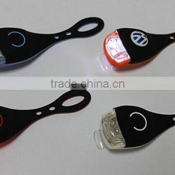 Factory Supply Battery Operated Waterproof Silicone Rubber Bike Light photo-2
