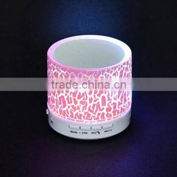 Портативный мини-цветной LED беспроводной Bluetooth-колонка 2016 года с USB photo-3