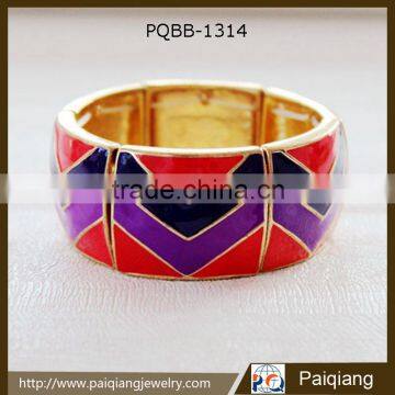 Wholesale fashion colored enamel stripe latest design daily wear bangle