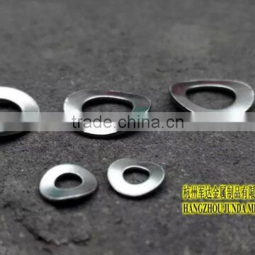 DIN137B CRINKLE WASHER
