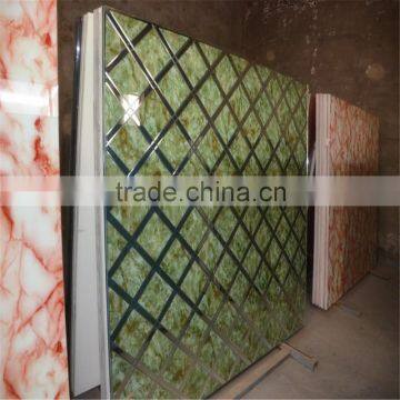 moder wall mirror