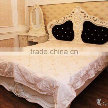 Hand Embroidered Blanket, 100% Vietnam Silk photo-5