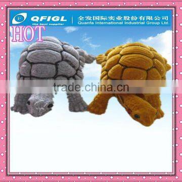 decocation animal in car/noding head tortoise