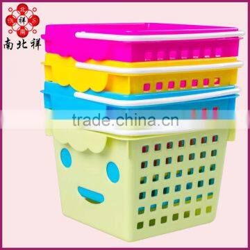 Household receive basket Hand woven plastic basket