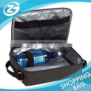 Convenient Carrying Outdoor Sports Insulated Boy Lunch Bag