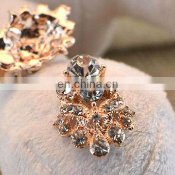 New wholesale fashion pearl rhinestone button embelishments