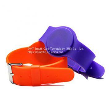 SILICONE WRISTBAND