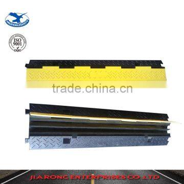 Lower Factoty Price 1000*245*45mm Soft Flexible 2 channels Rubber cable protector ramp