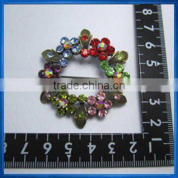 Fashion flower brooch