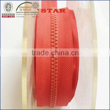Many Kinds of Zippers to Meter Long Chain for Sale photo-4