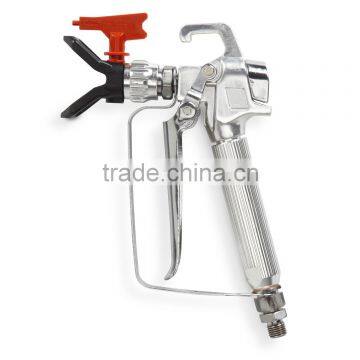 HomeRight C800863 Airless Spray Gun with Swivel and Tip