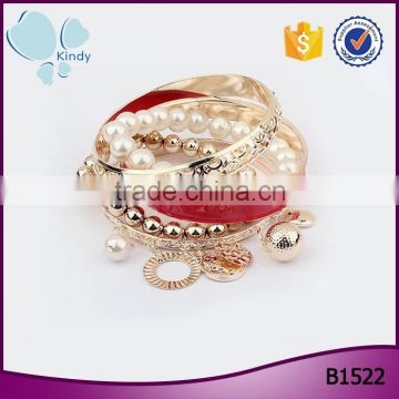 European fashion multilayer hollow plastic pearls enamel bangles set