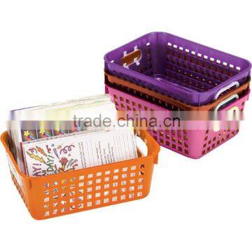 Cheap Woven Style Earth Colors Medium Rectangle Book and Magazine Organizers Durable Plastic Tall Storage Baskets with Handles