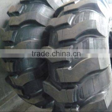 Backhoe tire 16.9-24