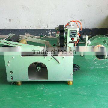 Manual Labeling Machine