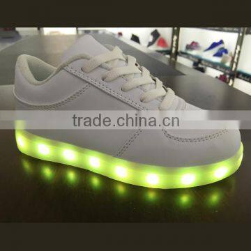 Cheap Price New Design Children LED Light Casual Shoes