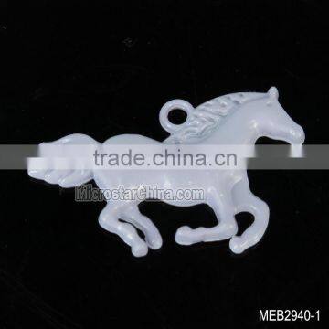 New fashion running horse pendant diversify pendant