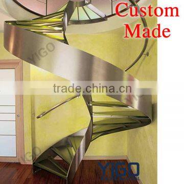 American Customized Curved Stair With Dual Lateral Stringers