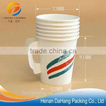 Paper coffee cups with handle