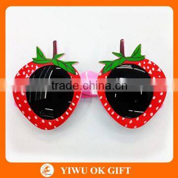 Strawberry party red glasses funny party sunglasses for lady