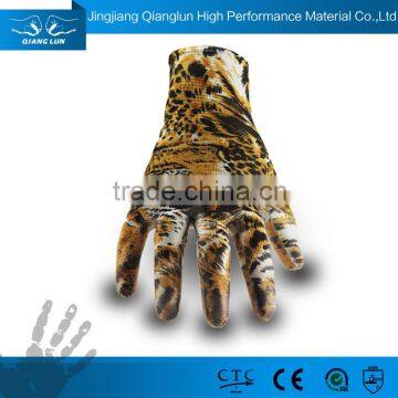 Funky gardening gloves with PU coating