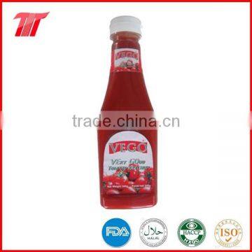 organic and natural color Tomato ketchup in plastic bottle