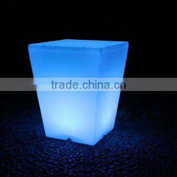 FO-9519 Plastic LED Flower Planter with Colorful Light supplier