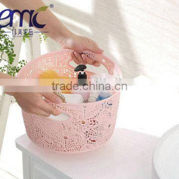 New Hot Selling Lace Hollow Plastic Storage Basket (small) photo-3