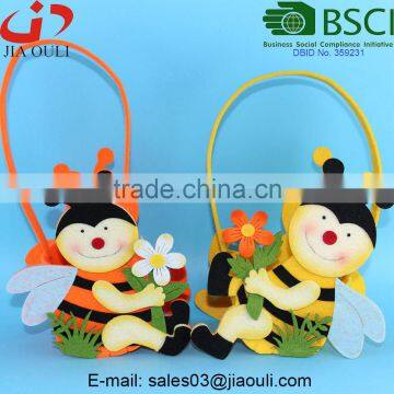 BSCI Audit Factory Home Decor Beautiful Non-woven Fabric Bee Shape Basket, Cheap Decorative Baskets photo-2