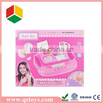 Fashion girl beauty make up set toy in handle box